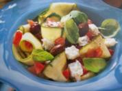 Zucchinisalat mit Schafskäse - Rezept