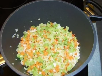 Rezept: Spagetti Alla Bolognese Spagetti Alla Bolognese - Rezept