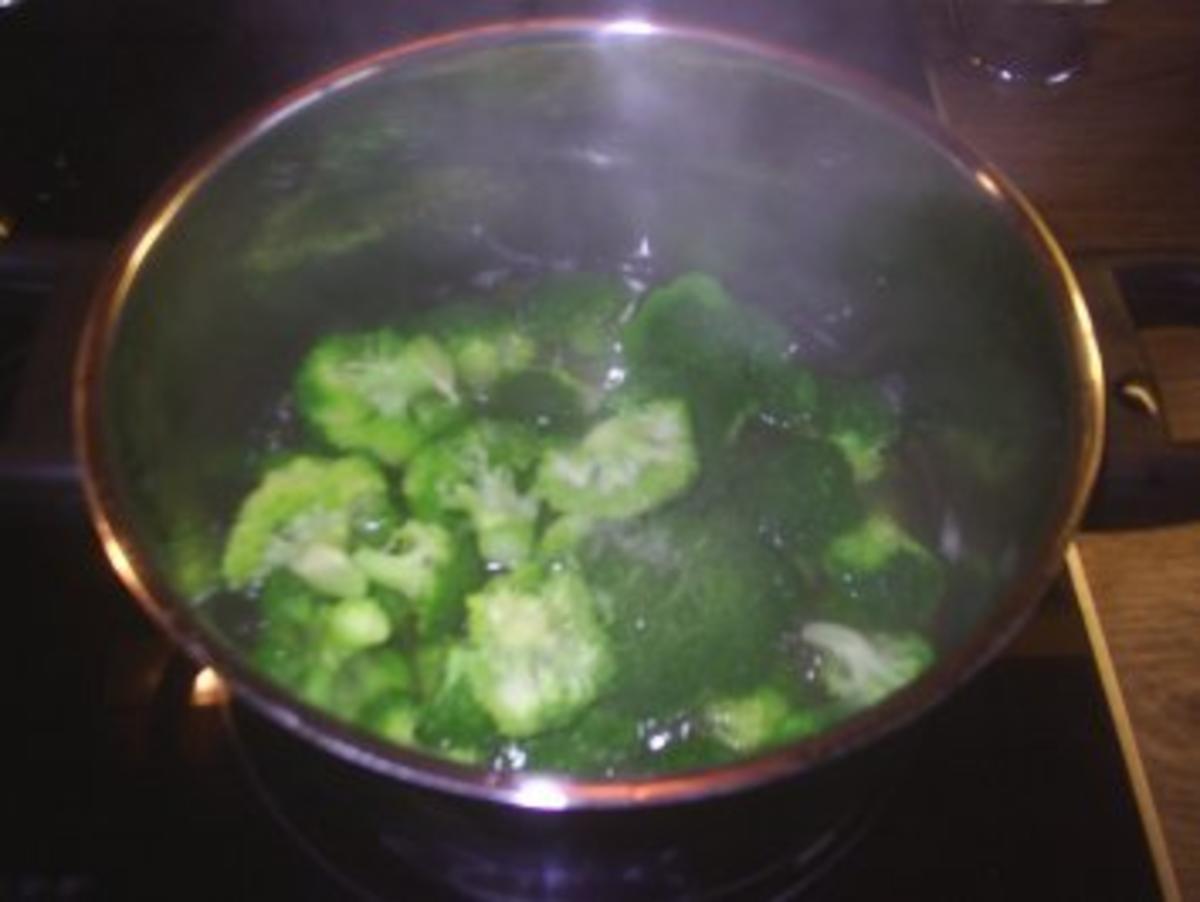 Geflügel - Hähnchen-Broccoli-Pfanne - Rezept - Bild Nr. 5