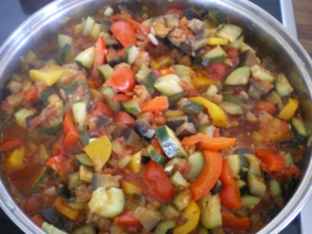 Bilder für Ratatouille mit Zucchini und Melanzani - Rezept