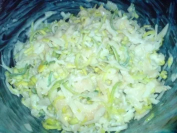 Apfel-Porree-Salat, pikant - Rezept