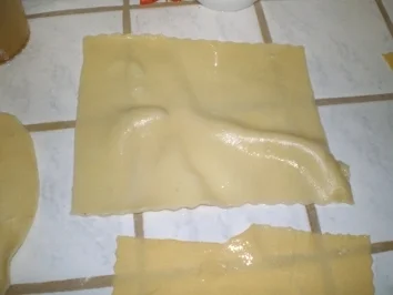 Cannelloni aus selbst gemachtem Nudelteig - Rezept