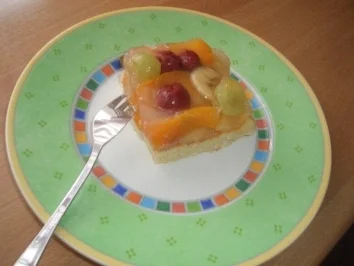 Rezept: Kunterbunter Obstkuchen Kunterbunter Obstkuchen - Rezept
