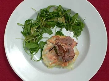 Rezept: Gefüllter Filoteig mit Ziegenkäse und Porree Gefüllter Filoteig mit Ziegenkäse und Porree - Rezept