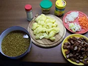 Linsentopf mit Bratwürstchen - Rezept