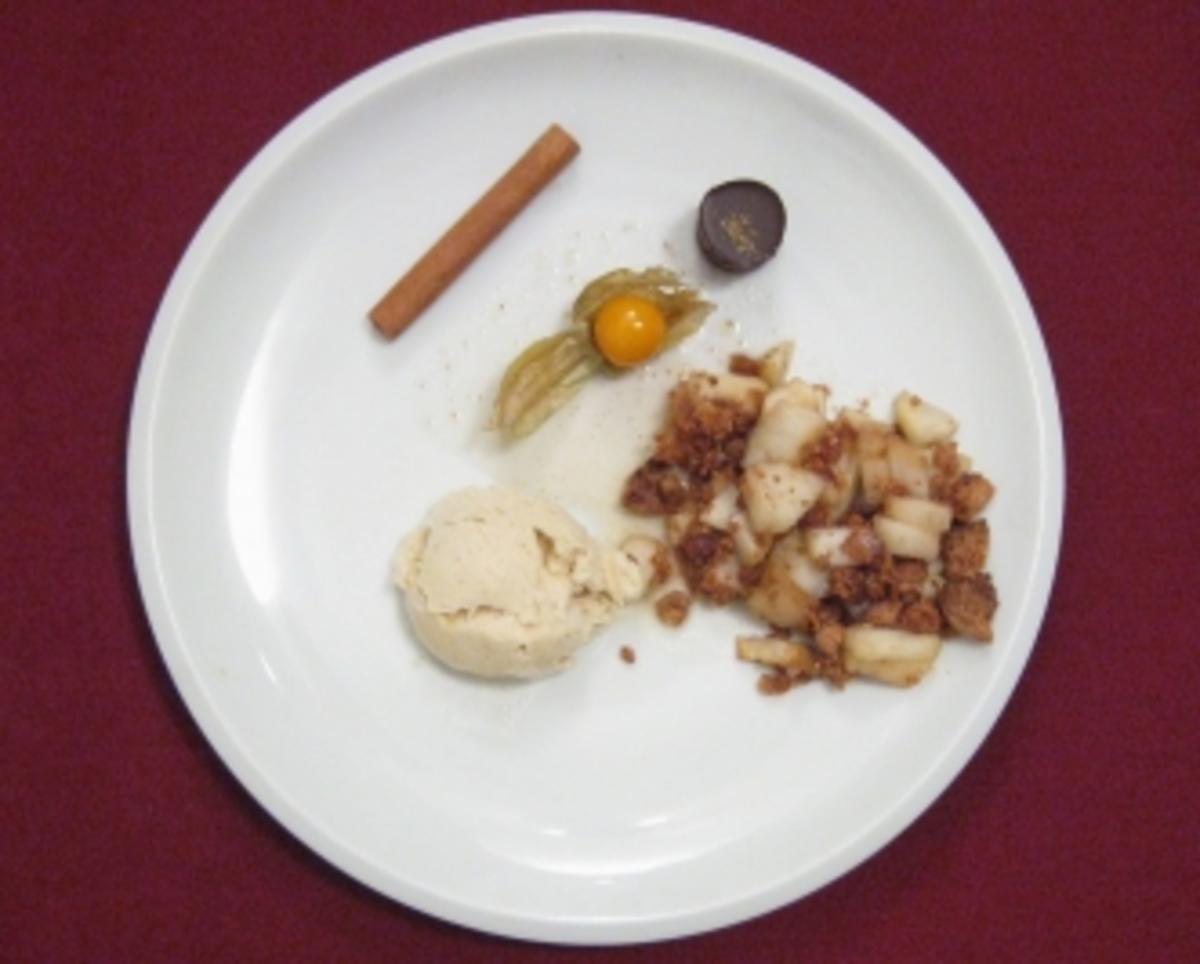 Birnenauflauf mit Makronen an Eis - Poires aux macarons - Rezept