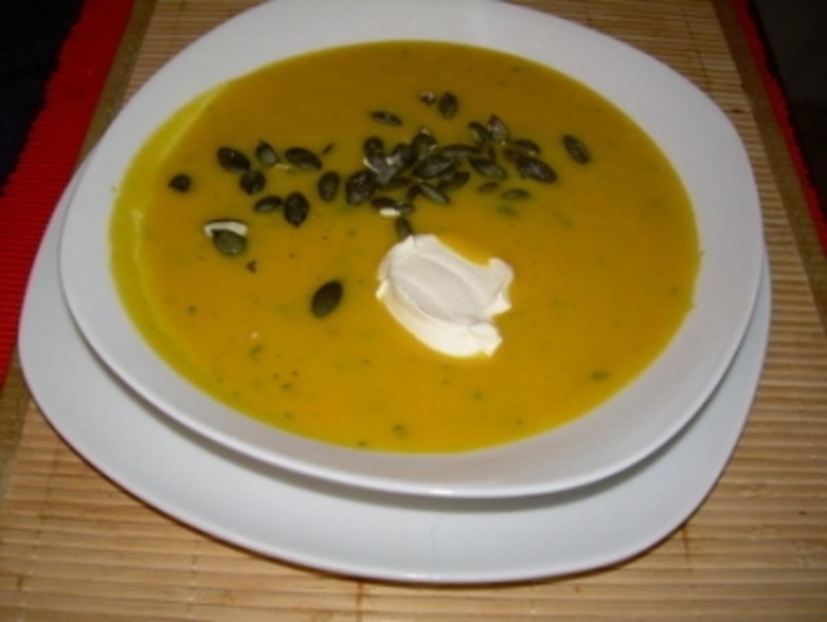 Kürbiskernsuppe - Rezept