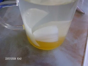 Zwiebel-Honigtee-Hausmittel - Rezept