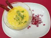 Orangensüppchen mit Granatapfel-Topping - Rezept