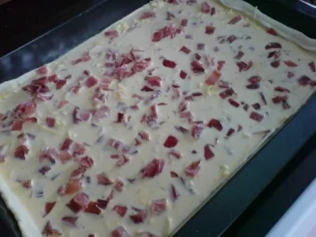 Quiche Lorraine mit Blätterteig - Rezept