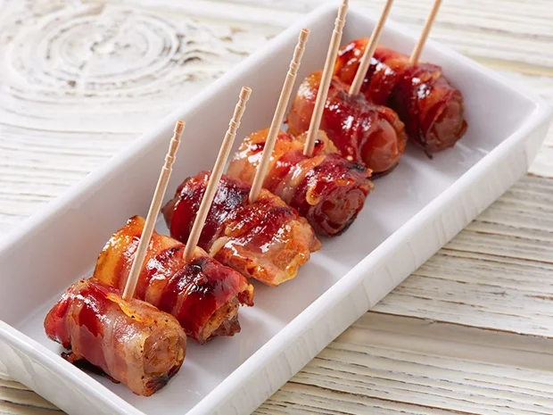 Rezept: Datteln im Speckmantel Bild Nr. 2 Datteln im Speckmantel - Rezept - Bild Nr. 2