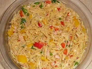 Chinesischer Nudelsalat mit geräucherter Hähnchenbrust - Rezept