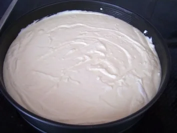 Käsekuchen mit Kirsch - Rezept