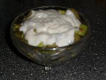 SALAT - Avocadosalat mit Pinienkernen - Rezept
