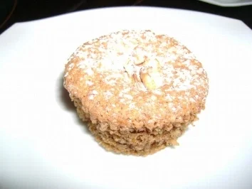 Rezept: Muffins: Walnuss Kirsch Muffins Bild Nr. 2 Muffins: Walnuss Kirsch Muffins - Rezept - Bild Nr. 2