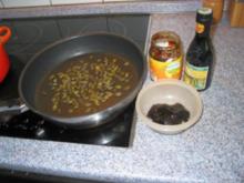 Grillen- Kürbiskern/ Birnenkraut dressing zu Sourcream - Rezept