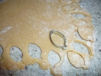 Rezept: Mutzemandeln Fettgebäck Bild Nr. 5 Mutzemandeln Fettgebäck - Rezept - Bild Nr. 5