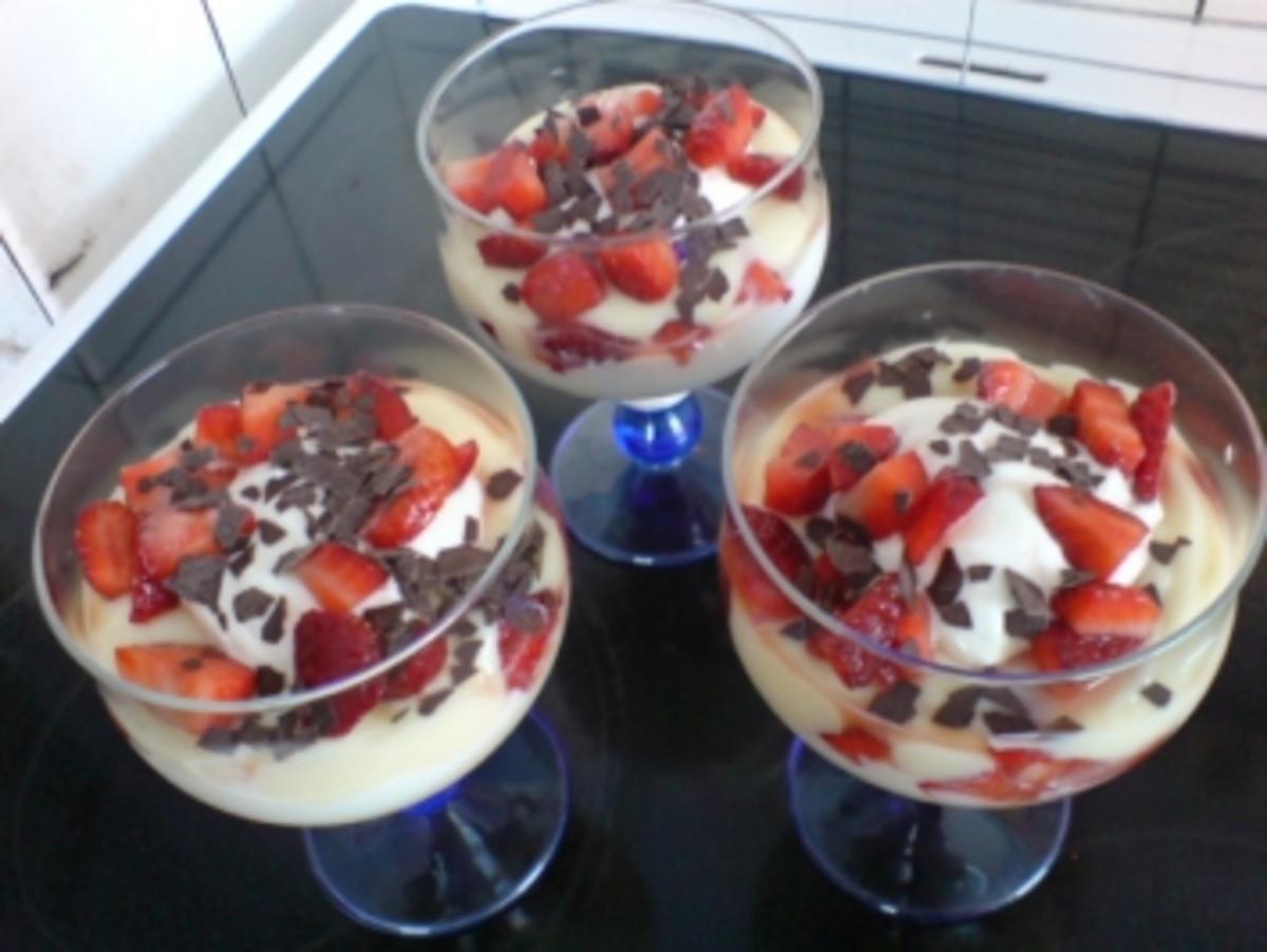 Vanille-Erdbeer-Speise - Rezept