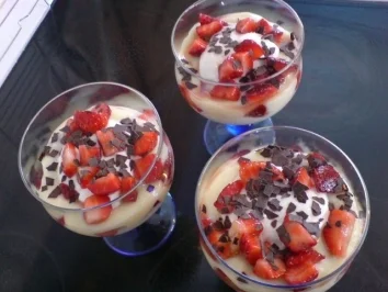 Vanille-Erdbeer-Speise - Rezept