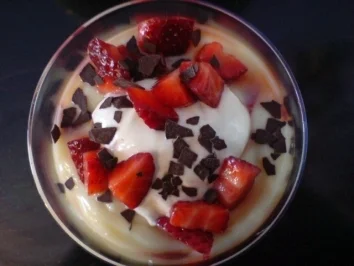 Vanille-Erdbeer-Speise - Rezept