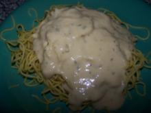 Spaghetti mit einer Käsesahnesosse ala sonni - Rezept