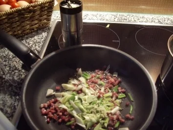 Rezept: Canelloni mit Spinat-Ricotta-Füllung Canelloni mit Spinat-Ricotta-Füllung - Rezept