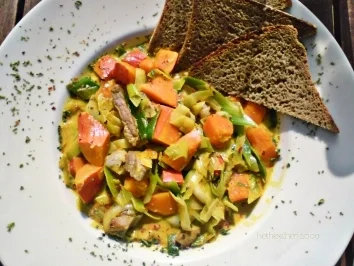 Rezept: Hokkaidokürbis-Geschnetzeltes Hokkaidokürbis-Geschnetzeltes - Rezept