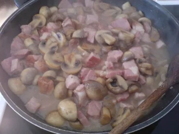 Rezept: Herzhafter Kasseler-Pilzragout Bild Nr. 14 Herzhafter Kasseler-Pilzragout - Rezept - Bild Nr. 14