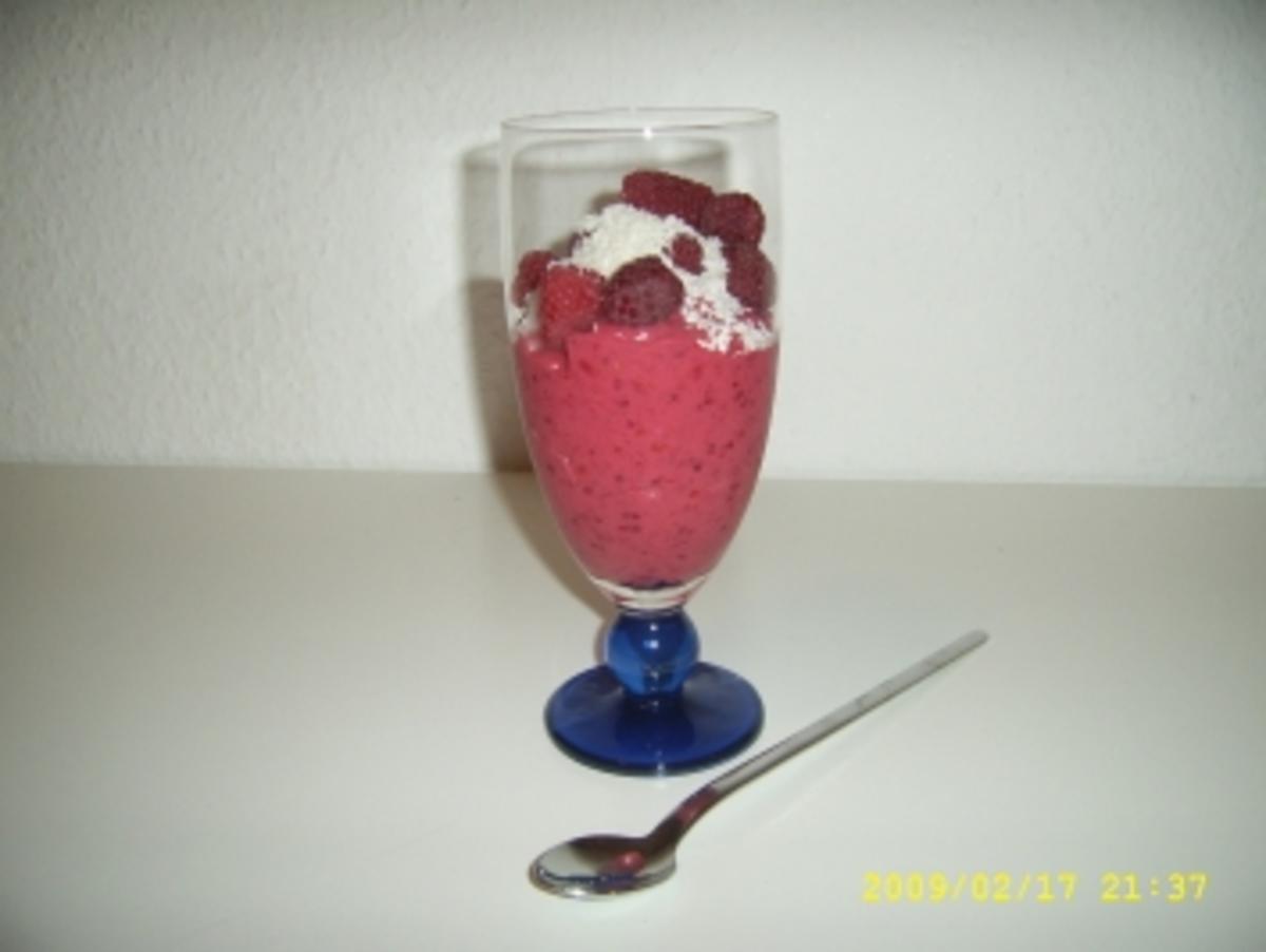 Kokos - Himbeer - Eis - Rezept