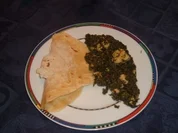 Hähnchen mit Spinat und Fladenbrot - Rezept