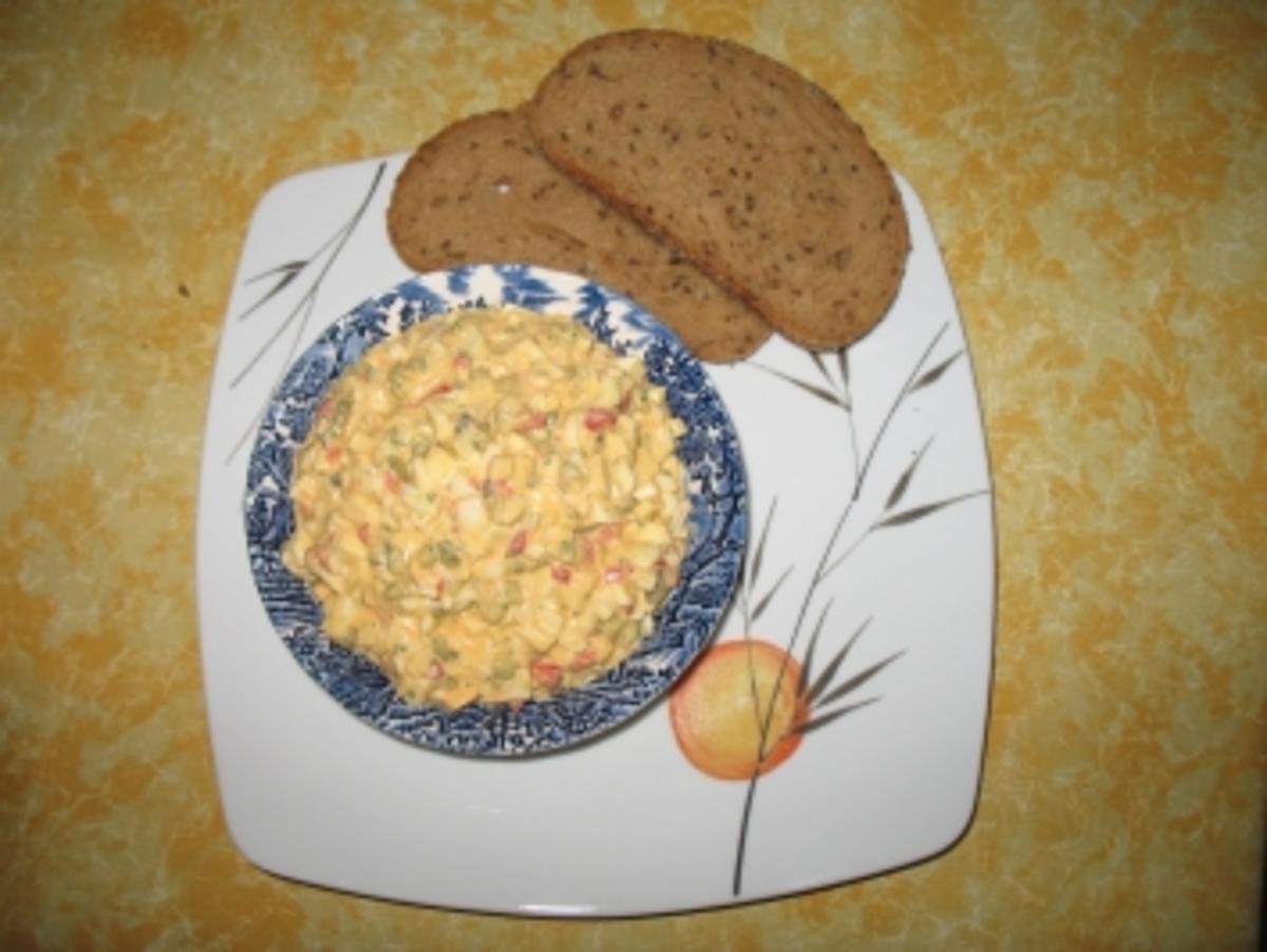 Eier-Käsesalat - Rezept