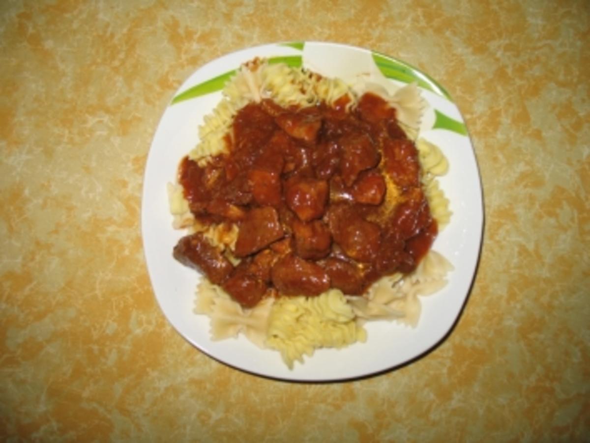 Ungarisches Gulasch - Rezept mit Bild - kochbar.de