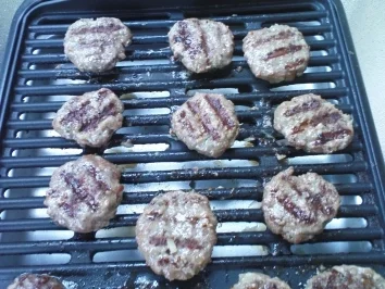 Köfte (Türkische Bouletten) - Rezept