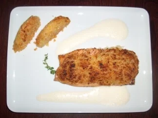 Lachsforelle mit Meerrettichkruste auf Chardonnaykraut - Rezept