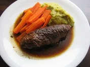 Rouladen mit Erbspüree und Möhren - Rezept