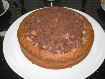 Rum-Krümeltorte - Rezept