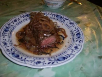 Rumpsteak an Marsala Zwiebelsauce - Rezept