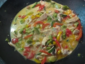 Rotes Hühner-Thaicurry - Rezept - Bild Nr. 3