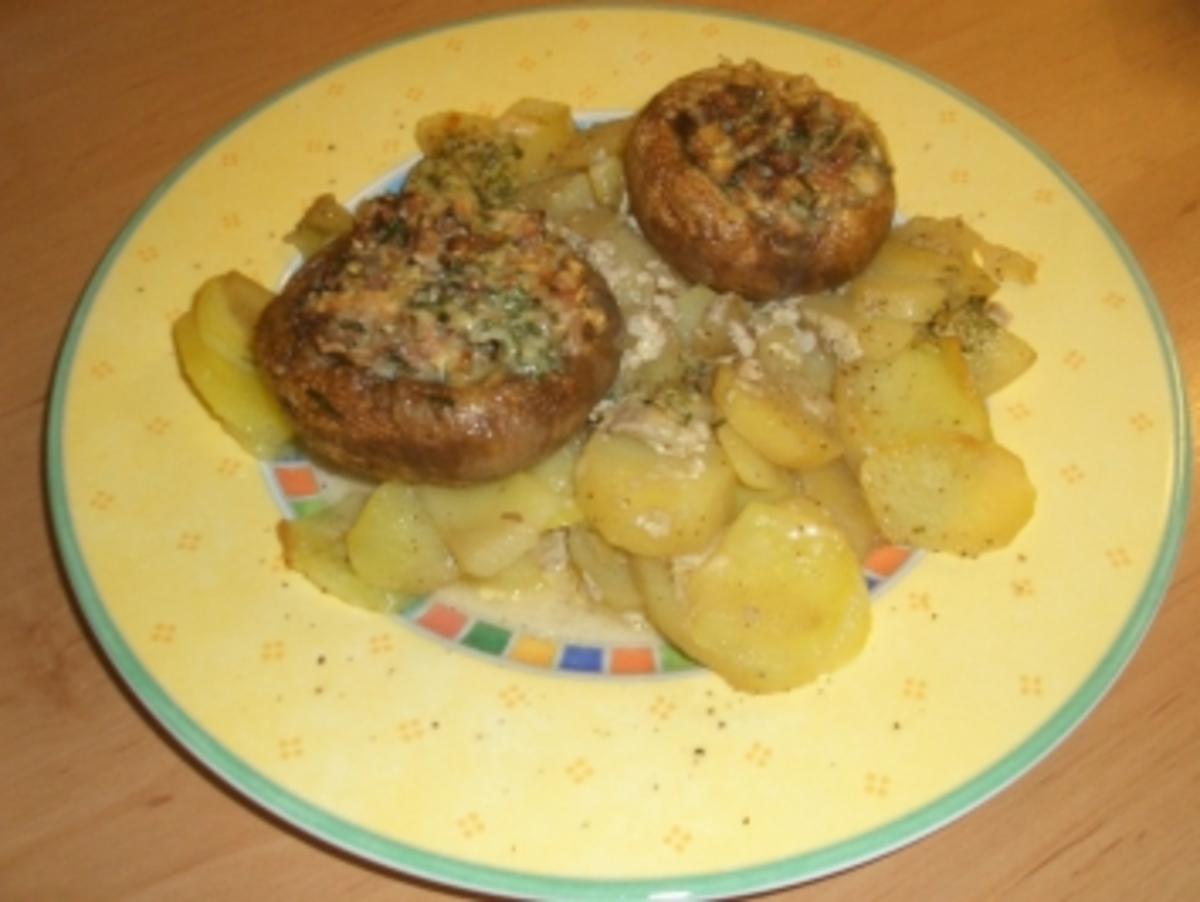 Gefüllte Champignon trifft Kräuter Kartoffel - Rezept By Schnecke67