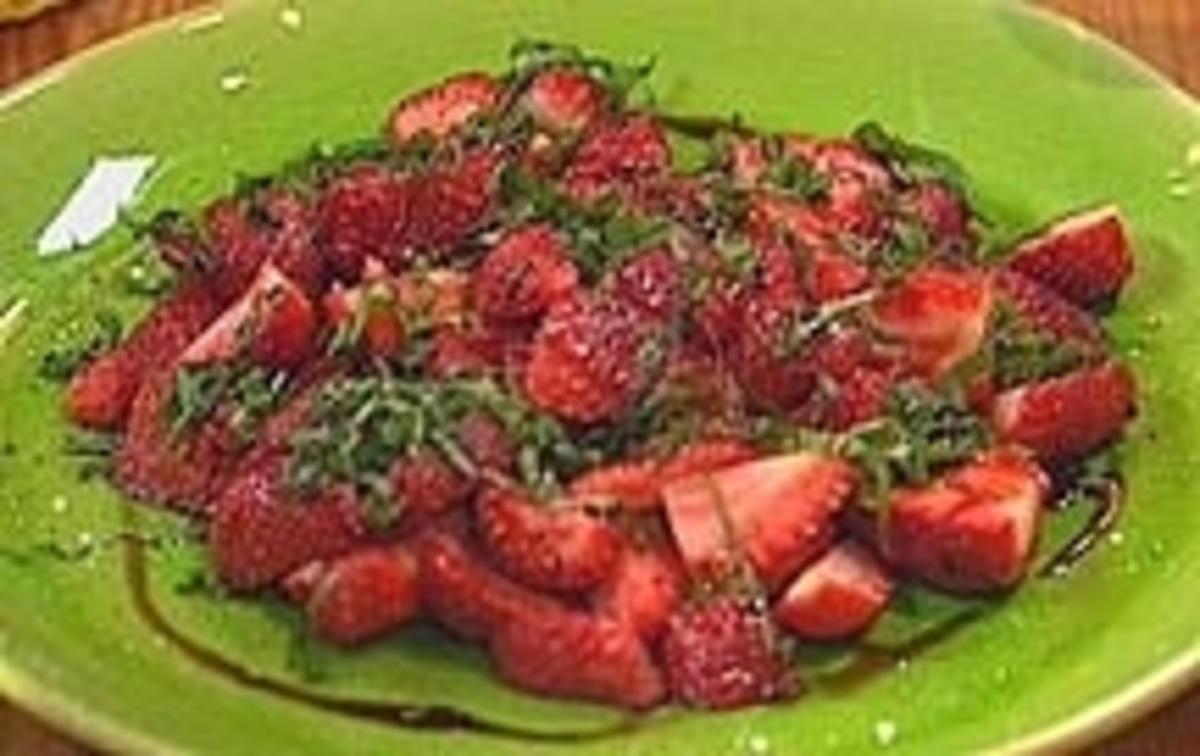 Erdbeeren mit altem Balsamico - Rezept