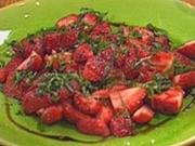 Erdbeeren mit altem Balsamico - Rezept