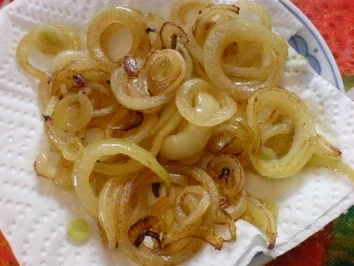 Senfeier mit Püree & Röstzwiebeln - Rezept