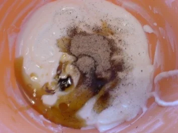 Rezept: Schmandcreme auf Himbeeren Schmandcreme auf Himbeeren - Rezept