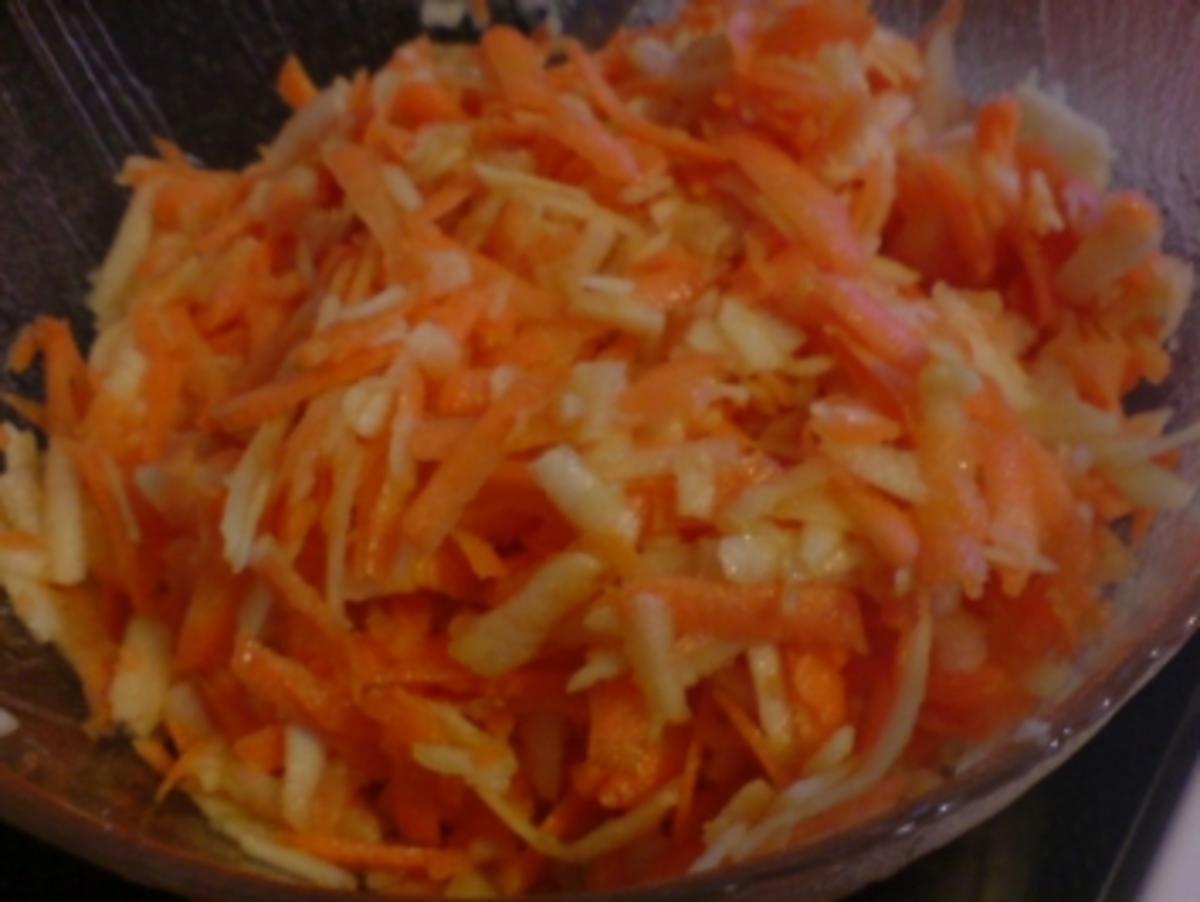 Möhren-Apfel-Salat - Rezept