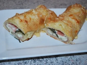 Schinken-Pizza-Strudel - Rezept