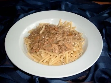 Rezept: Nudeln mit Zitronen-Champignon-Sauce Nudeln mit Zitronen-Champignon-Sauce - Rezept