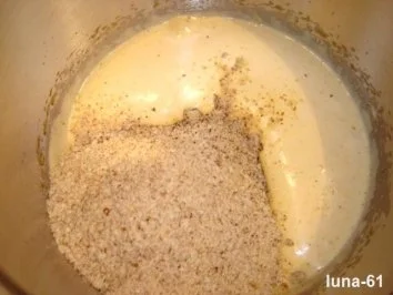 Rezept: NUSSKUCHEN - ganz ohne Mehl Bild Nr. 4 NUSSKUCHEN - ganz ohne Mehl - Rezept - Bild Nr. 4