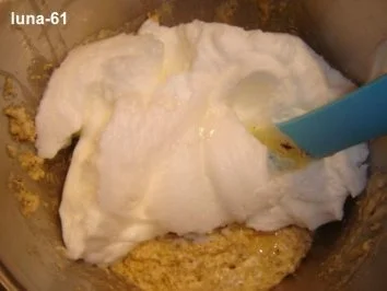 Rezept: NUSSKUCHEN - ganz ohne Mehl Bild Nr. 6 NUSSKUCHEN - ganz ohne Mehl - Rezept - Bild Nr. 6