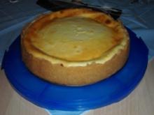 Quarktorte, gebacken - Rezept