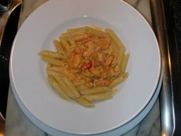 Thainudeln mit zweierlei Meeresfrüchtchen - Rezept